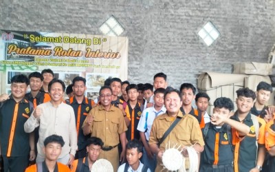 BELAJAR ANYAMAN ROTAN  BERSAMA  IDUKA CV. PRATAMA ROTAN  INTERIOR GATAK SUKOHARJO